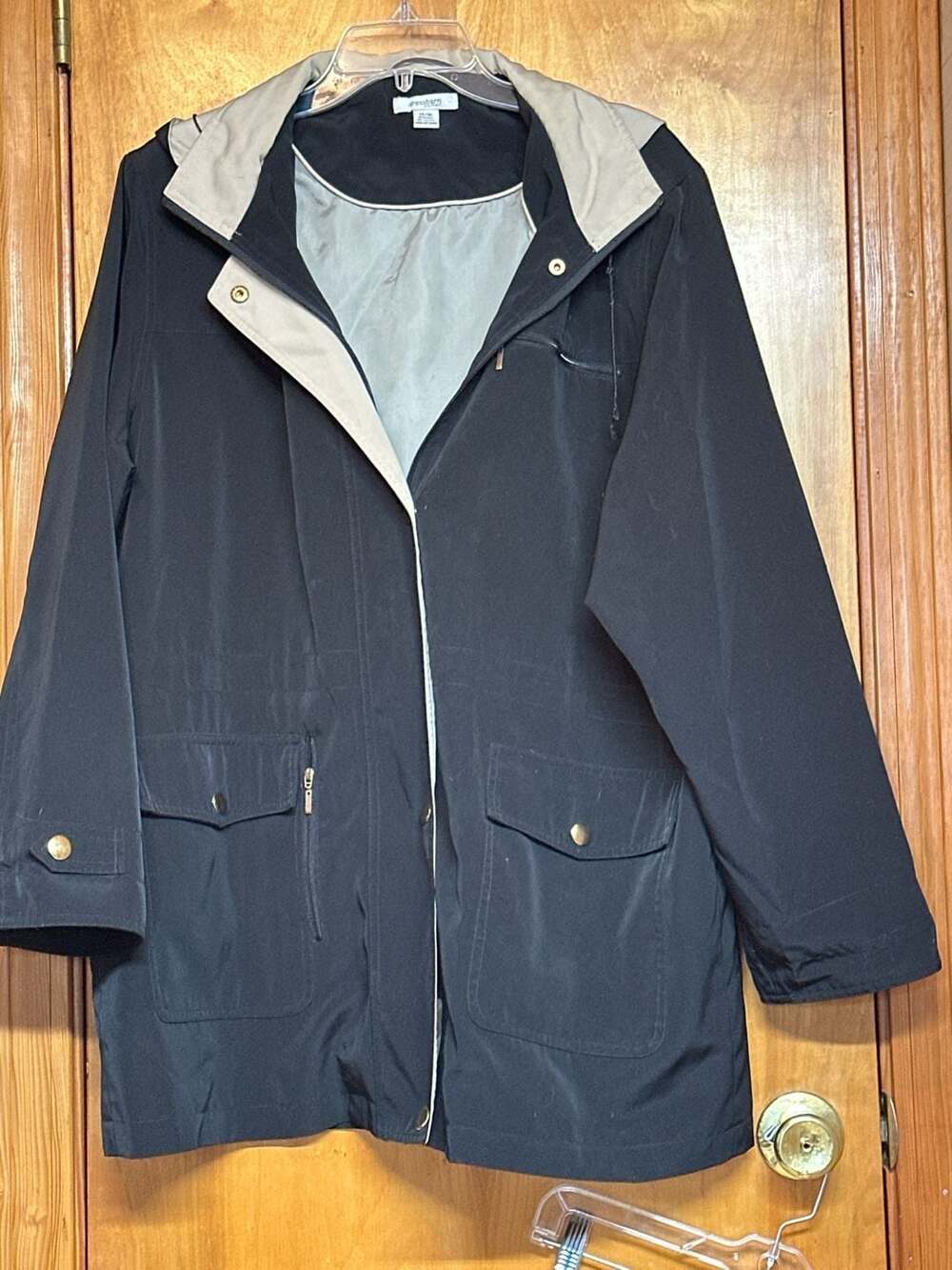 Dressbarn Woman 14/16 Hooded Rain Jacket / Utility Jacket